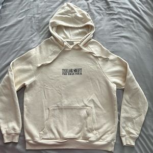 TAYLOR SWIFT the eras tour sweatshirt